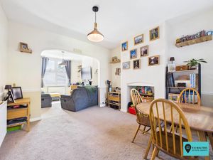 Dining Room- click for photo gallery